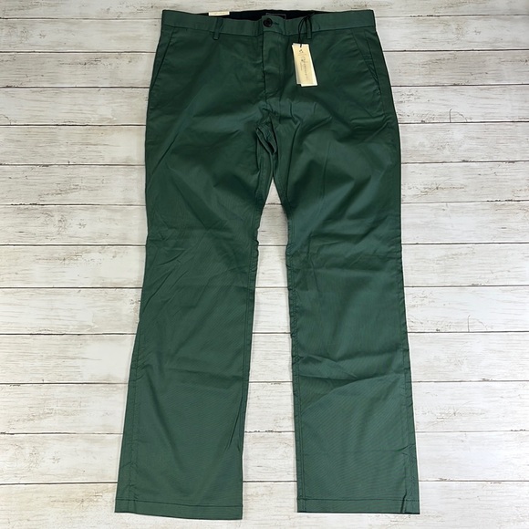 7 Diamonds Other - 7 Diamonds Parker performance straight chino pants, 34x32
